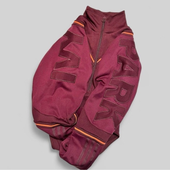 Adidas Ivy Park Beyonce
Woman’s XS - Picture 2 of 4